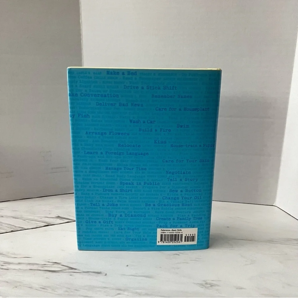 The Experts' Guide to 100 Things Everyone Should Know How to Do Hard Cover Book